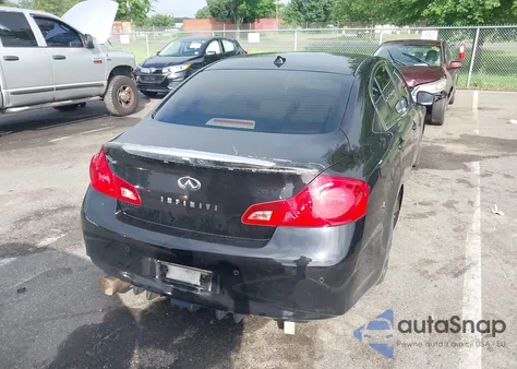 2013 Infiniti G37X z USA, uszkodzony, nr VIN JN1CV6AR4DM756625